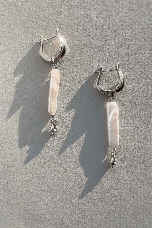 Artemis Pearl Huggies Silver