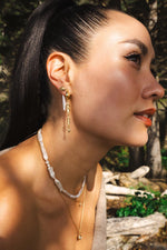 Akilos Ear Jacket Gold