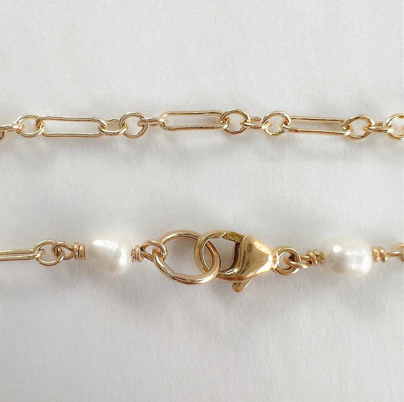 Lily Chain Bracelet Gold - Astor & Orion
